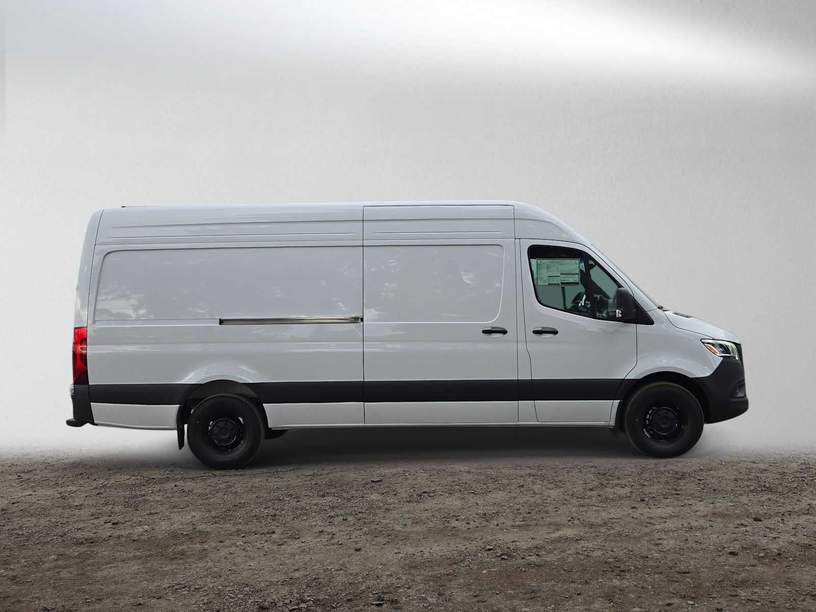 2026 Mercedes-Benz Sprinter Cargo 2500 High Roof I4 Diesel 170 RWD