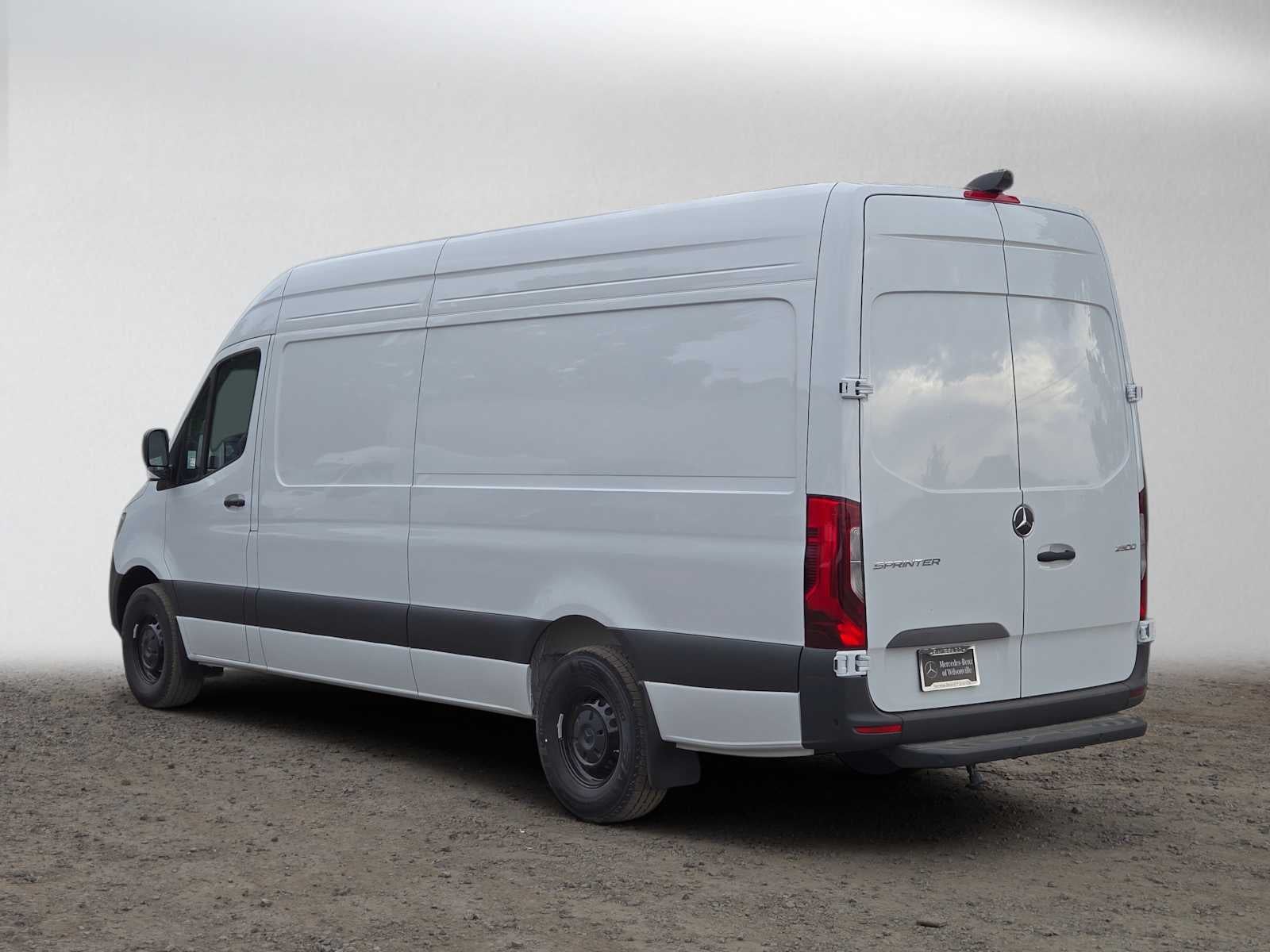 2026 Mercedes-Benz Sprinter Cargo 2500 High Roof I4 Diesel 170 RWD
