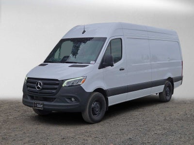 2026 Mercedes-Benz Sprinter Cargo 2500 High Roof I4 Diesel 170 RWD
