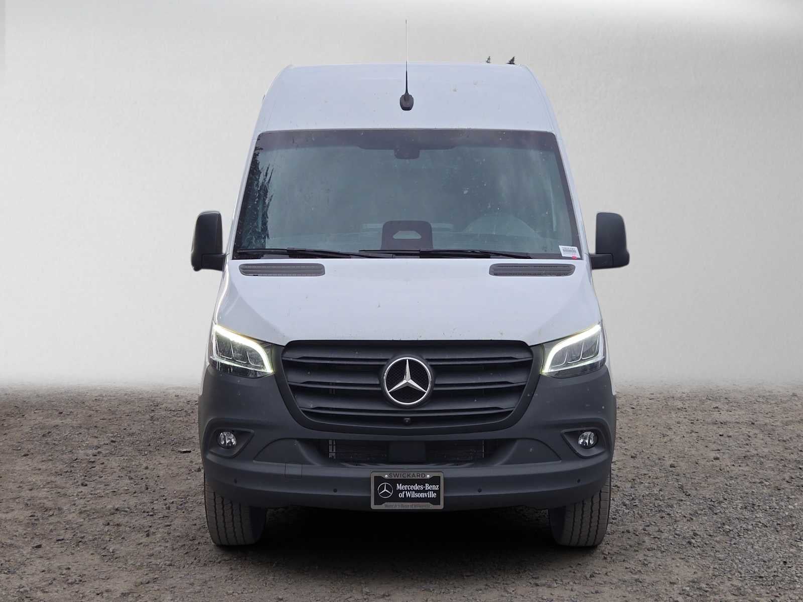 2026 Mercedes-Benz Sprinter Cargo 2500 High Roof I4 Diesel 170 RWD