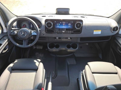 2026 Mercedes-Benz Sprinter 2500 High Roof I4 Diesel 170 RWD