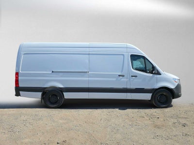 2026 Mercedes-Benz Sprinter 2500 High Roof I4 Diesel 170 RWD