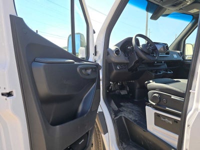 2026 Mercedes-Benz Sprinter 2500 High Roof I4 Diesel 170 RWD
