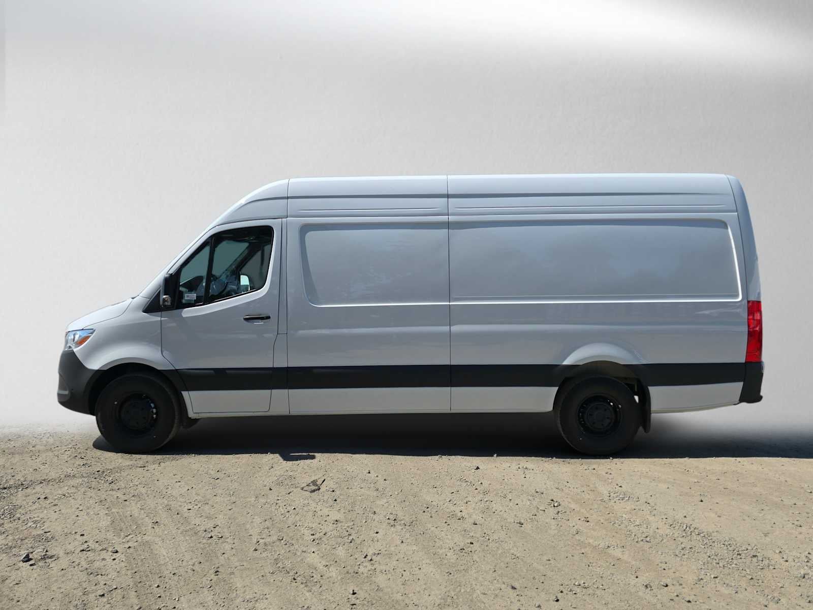 2026 Mercedes-Benz Sprinter 2500 High Roof I4 Diesel 170 RWD