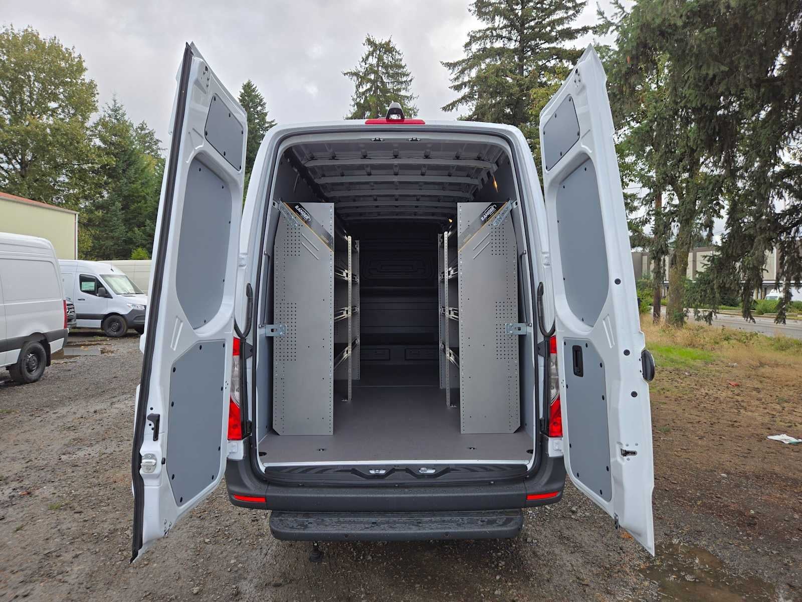 2026 Mercedes-Benz Sprinter Cargo 2500 High Roof I4 Diesel 170 RWD