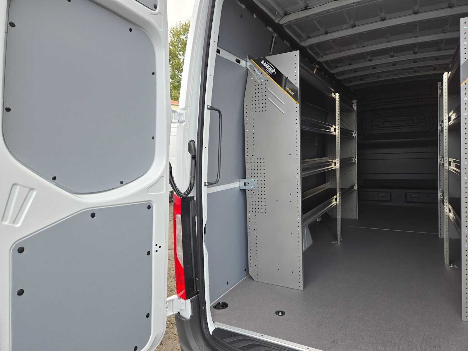 2026 Mercedes-Benz Sprinter Cargo 2500 High Roof I4 Diesel 170 RWD