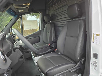 2026 Mercedes-Benz Sprinter Cargo 2500 High Roof I4 Diesel 170 RWD