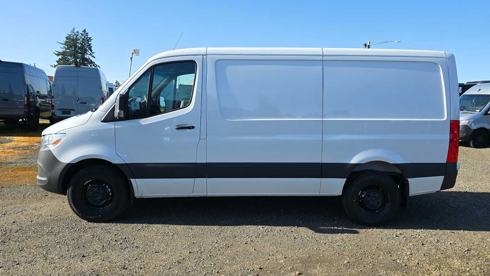 2025 Mercedes-Benz Sprinter Cargo Van 2500 Standard Roof I4 Diesel HO 144 RWD
