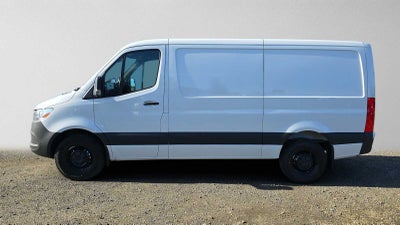2025 Mercedes-Benz Sprinter Cargo Van 2500 Standard Roof I4 Diesel HO 144 RWD