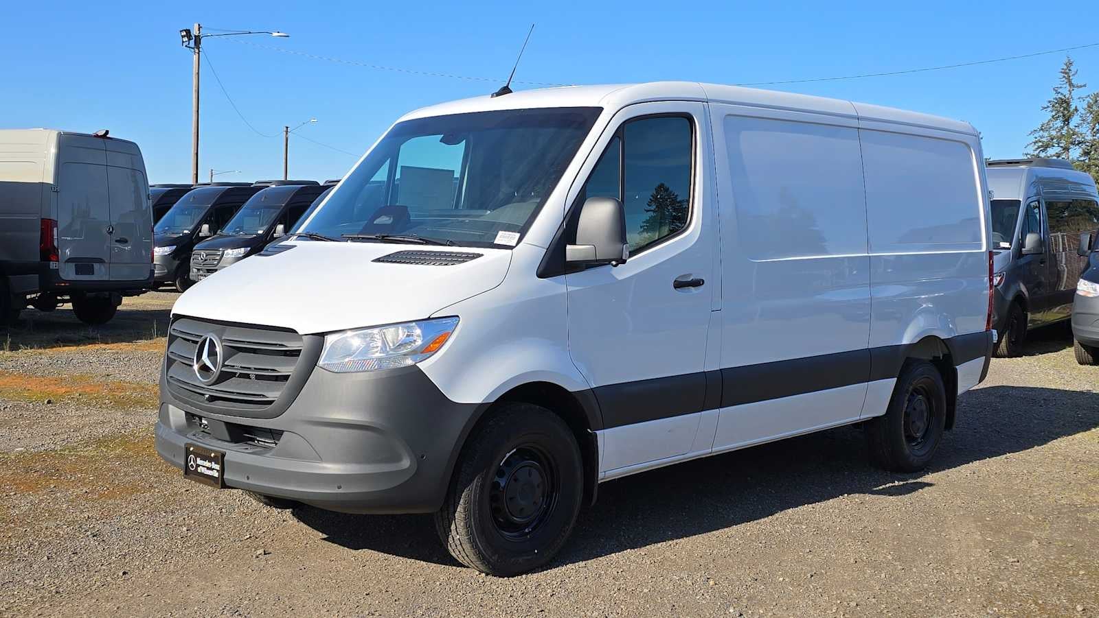 2025 Mercedes-Benz Sprinter Cargo Van 2500 Standard Roof I4 Diesel HO 144 RWD