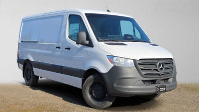 2025 Mercedes-Benz Sprinter Cargo Van 2500 Standard Roof I4 Diesel HO 144 RWD