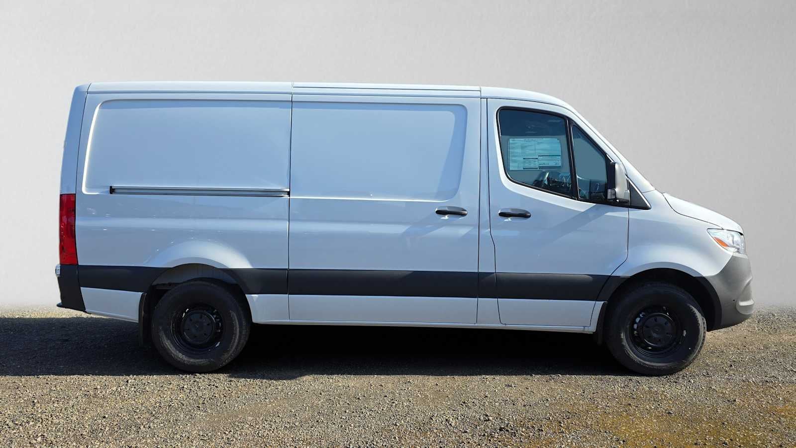 2025 Mercedes-Benz Sprinter Cargo Van 2500 Standard Roof I4 Diesel HO 144 RWD