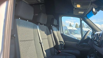2026 Mercedes-Benz Sprinter 2500 Standard Roof I4 Diesel HO 144" RWD