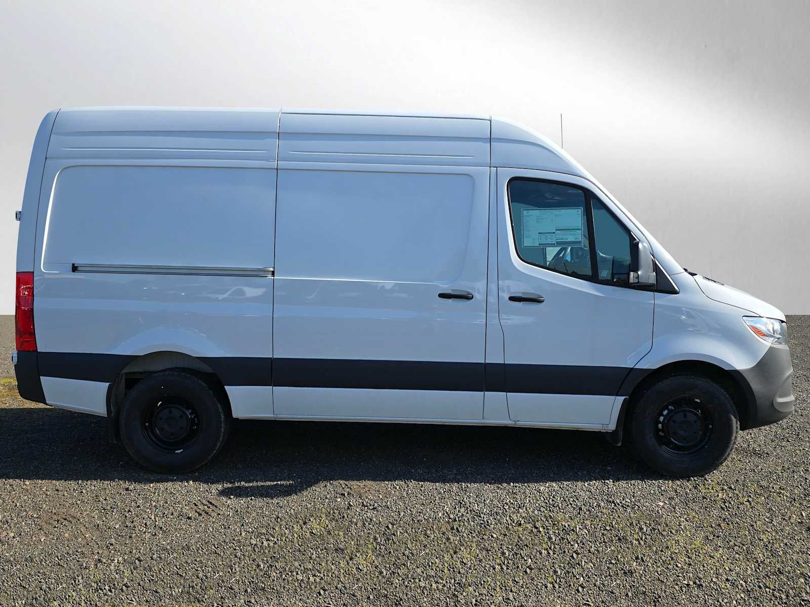 2026 Mercedes-Benz Sprinter 2500 Standard Roof I4 Diesel HO 144" RWD