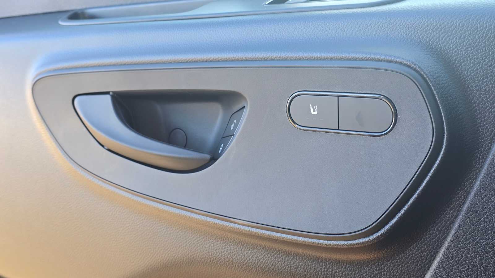 2026 Mercedes-Benz Sprinter 2500 Standard Roof I4 Diesel HO 144" RWD