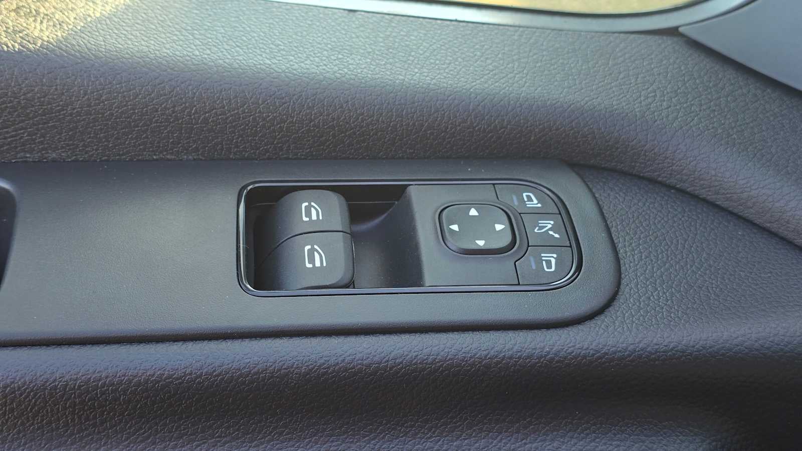 2026 Mercedes-Benz Sprinter 2500 Standard Roof I4 Diesel HO 144" RWD