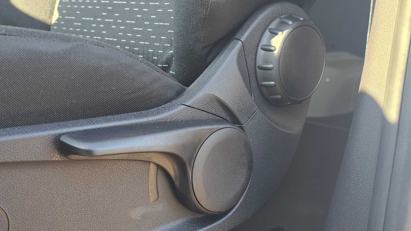 2026 Mercedes-Benz Sprinter 2500 Standard Roof I4 Diesel HO 144" RWD