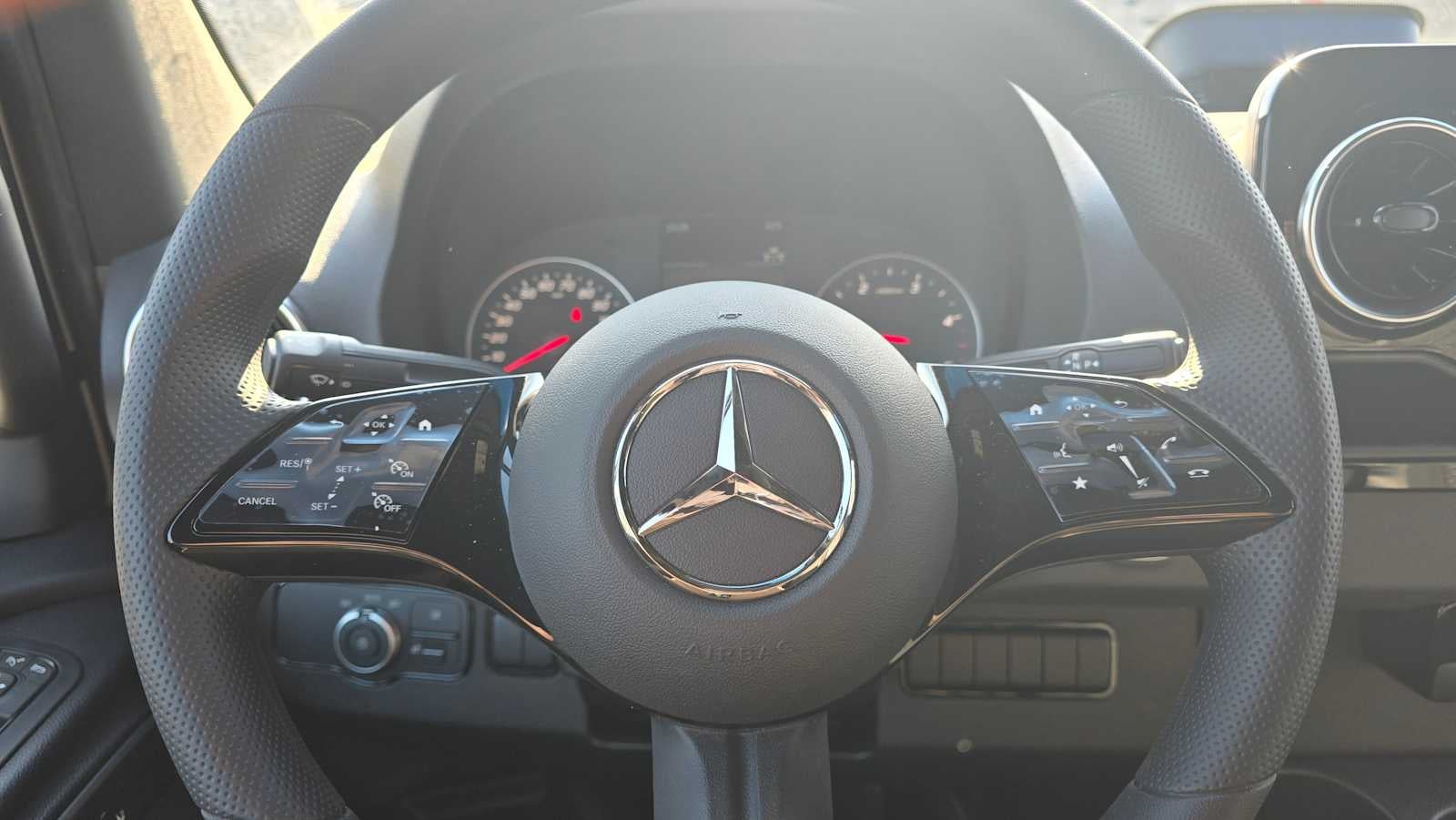 2026 Mercedes-Benz Sprinter 2500 Standard Roof I4 Diesel HO 144" RWD