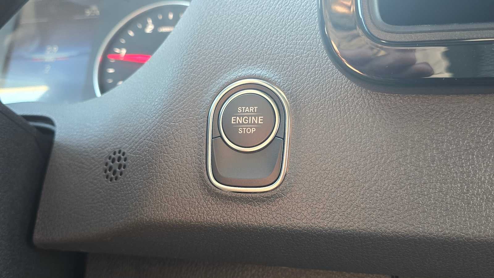 2026 Mercedes-Benz Sprinter 2500 Standard Roof I4 Diesel HO 144" RWD