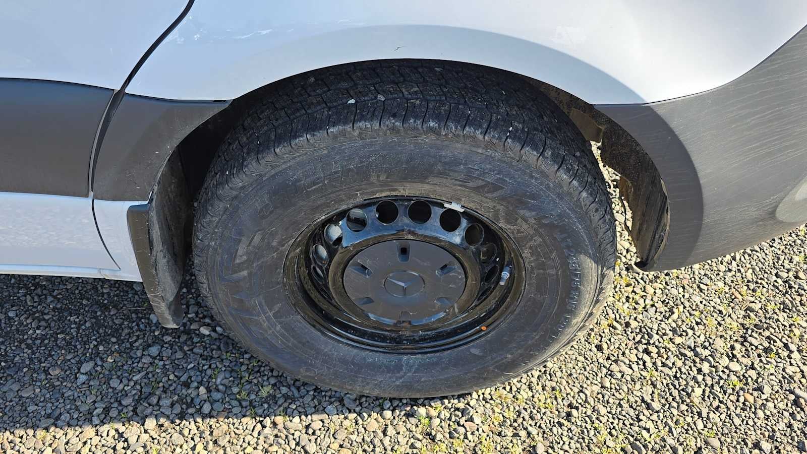 2026 Mercedes-Benz Sprinter 2500 Standard Roof I4 Diesel HO 144" RWD