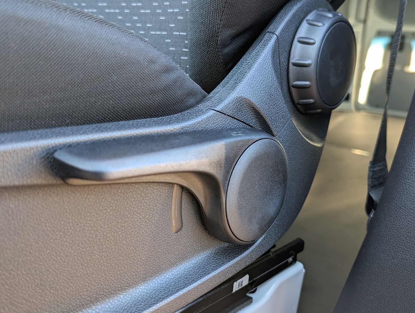 2026 Mercedes-Benz Sprinter 2500 Standard Roof I4 Diesel HO 144" RWD