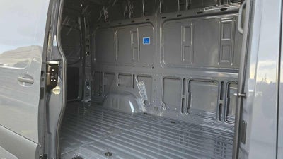 2026 Mercedes-Benz Sprinter 2500 Standard Roof I4 Diesel HO 144 AWD