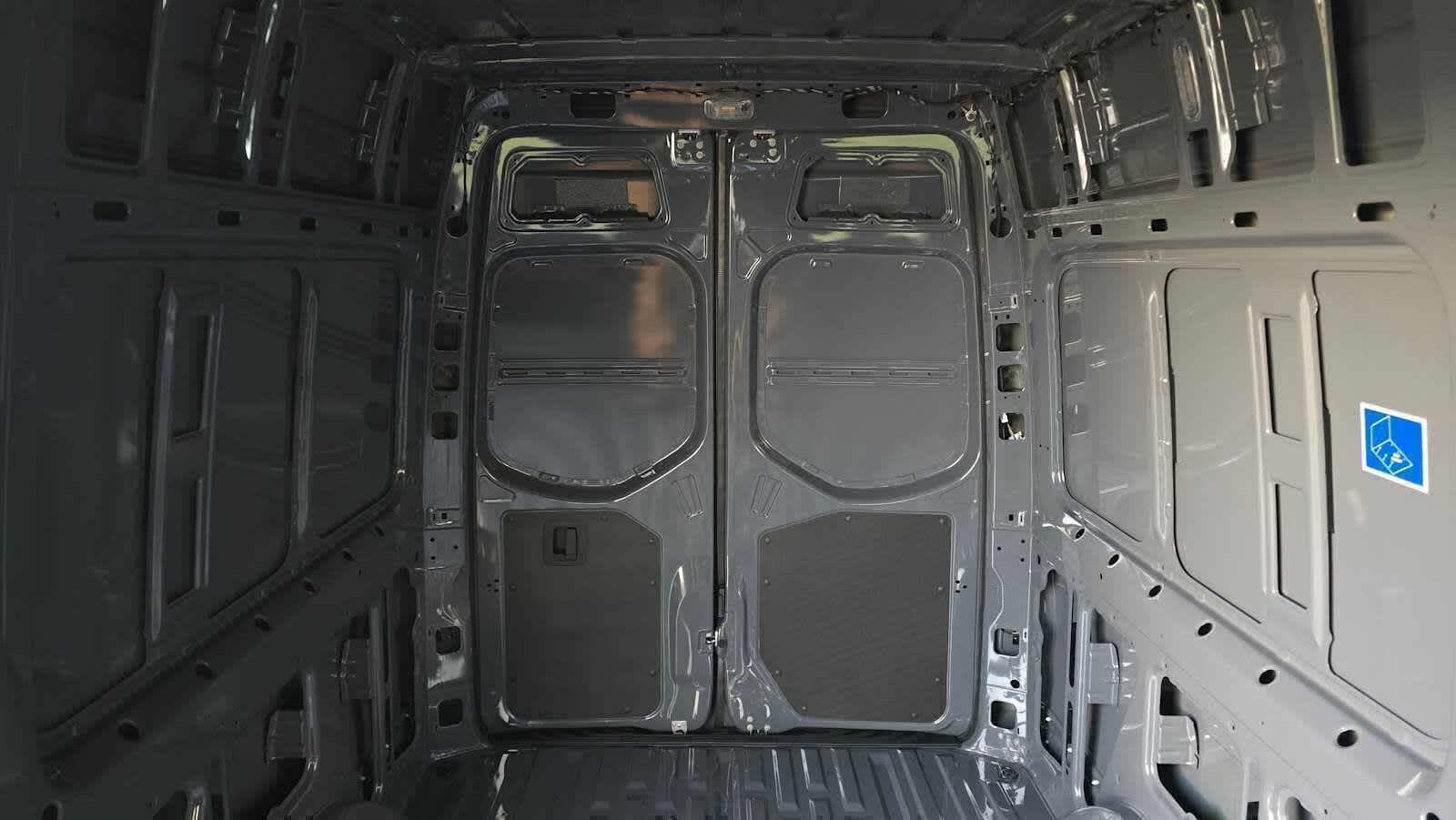 2026 Mercedes-Benz Sprinter 2500 Standard Roof I4 Diesel HO 144 AWD