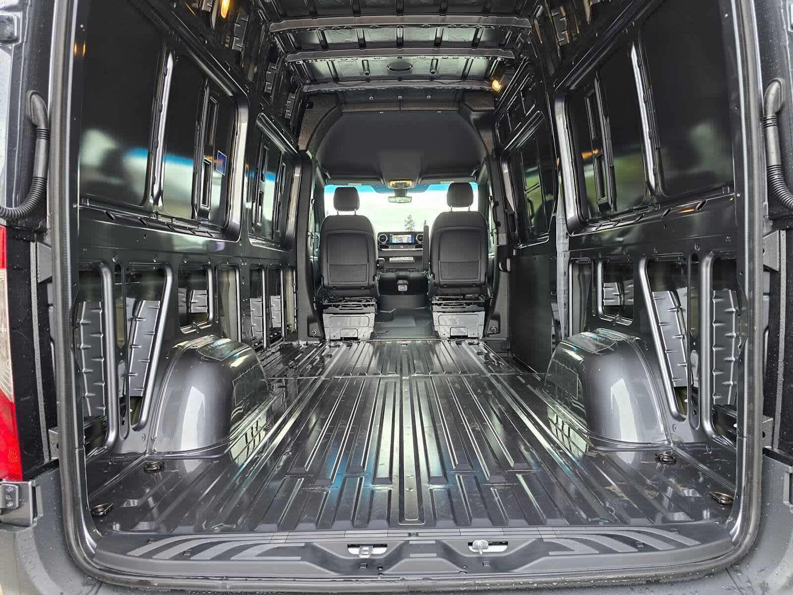 2026 Mercedes-Benz Sprinter 2500 Standard Roof I4 Diesel HO 144" AWD