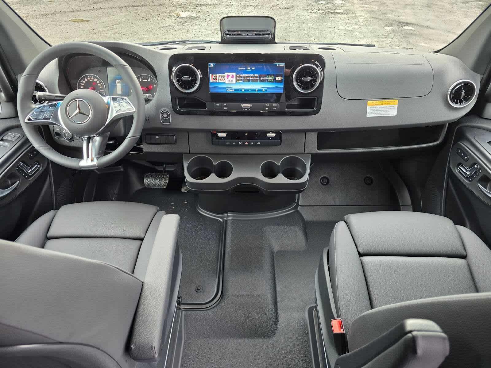 2026 Mercedes-Benz Sprinter 2500 Standard Roof I4 Diesel HO 144" AWD