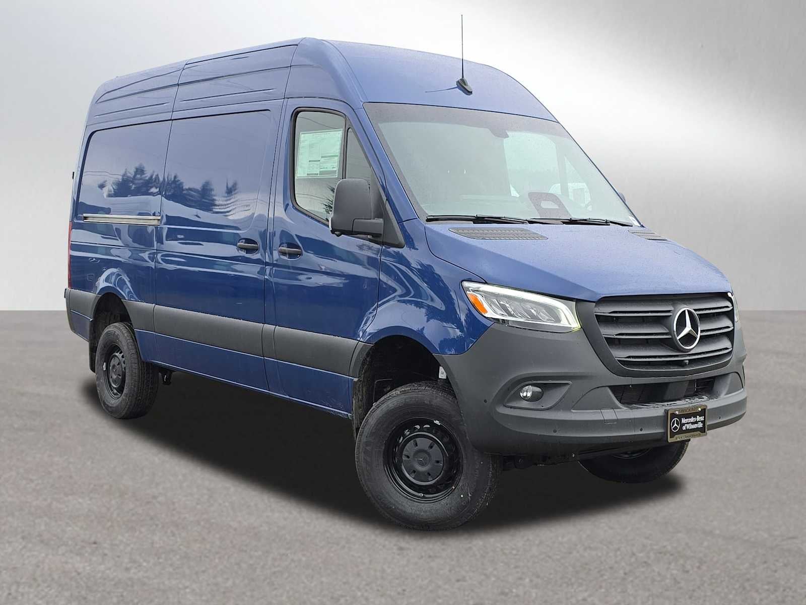 2026 Mercedes-Benz Sprinter 2500 Standard Roof I4 Diesel HO 144" AWD