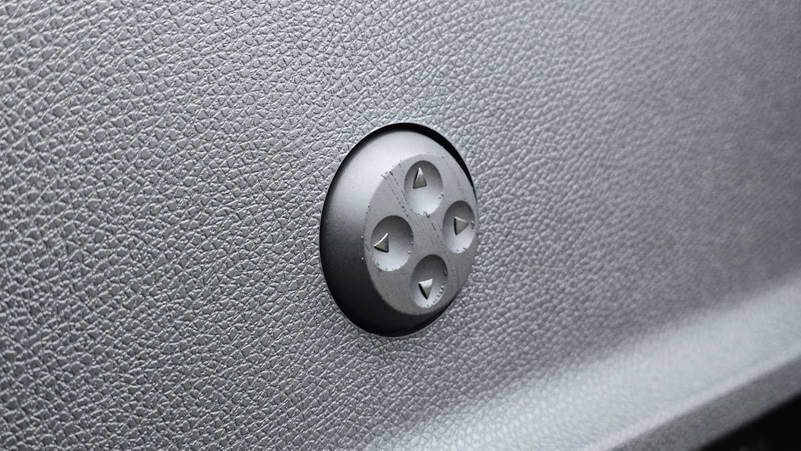 2026 Mercedes-Benz Sprinter 2500 Standard Roof I4 Diesel HO 144" AWD