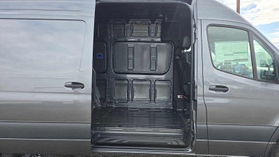 2026 Mercedes-Benz Sprinter 2500 Standard Roof I4 Diesel HO 144 AWD