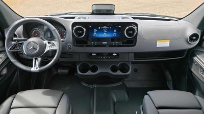 2026 Mercedes-Benz Sprinter 2500 Standard Roof I4 Diesel HO 144 AWD