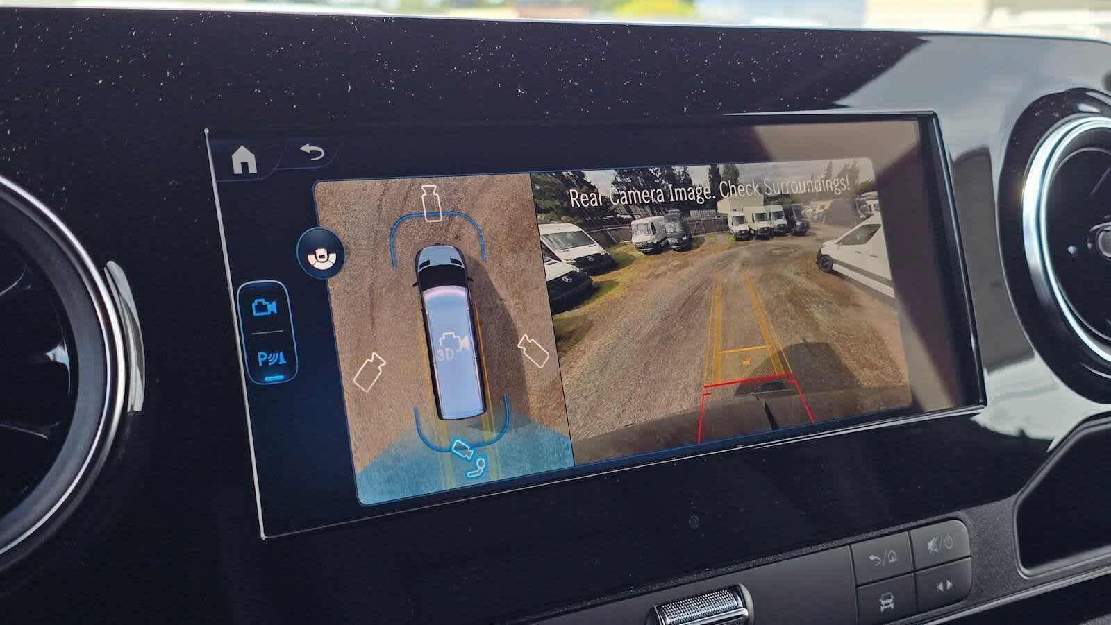 2026 Mercedes-Benz Sprinter 2500 Standard Roof I4 Diesel HO 144 AWD