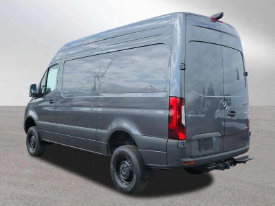 2026 Mercedes-Benz Sprinter 2500 Standard Roof I4 Diesel HO 144 AWD