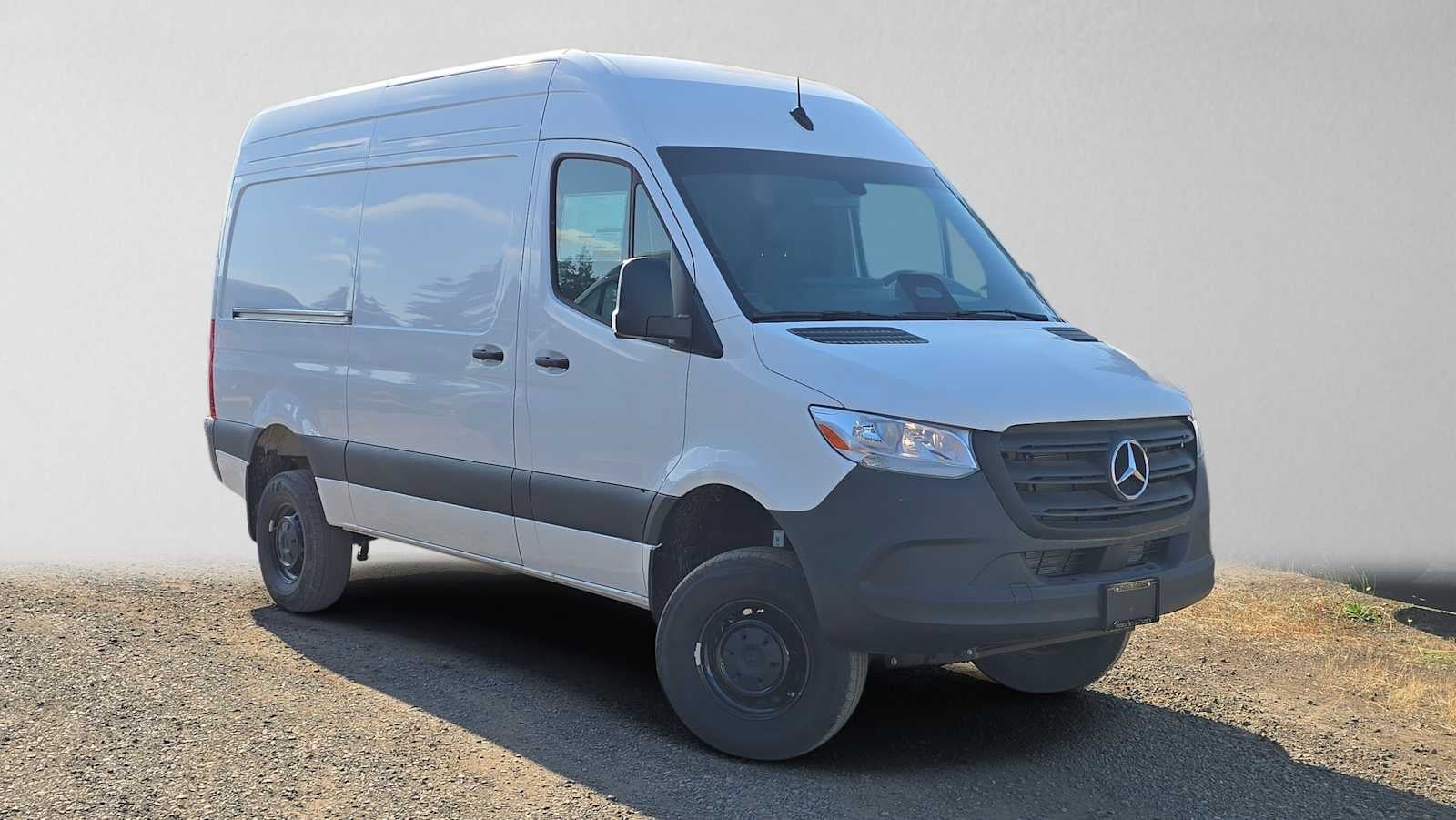 2025 Mercedes-Benz Sprinter Cargo Van 2500 Standard Roof I4 Diesel HO 144 AWD