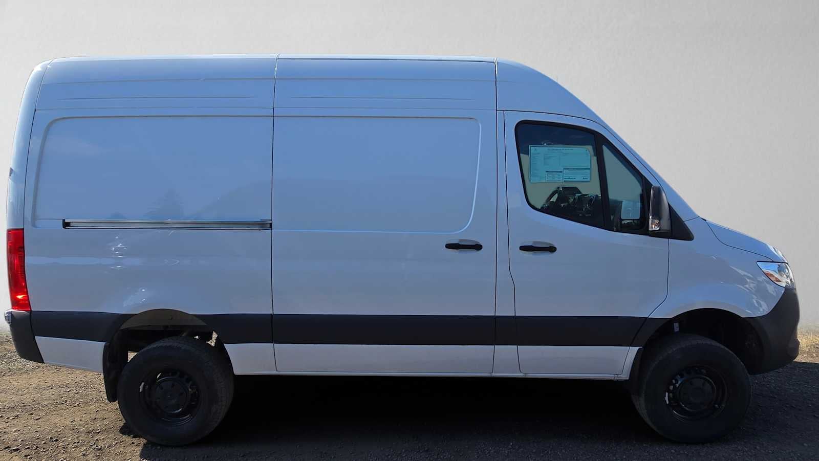 2025 Mercedes-Benz Sprinter Cargo Van 2500 Standard Roof I4 Diesel HO 144 AWD