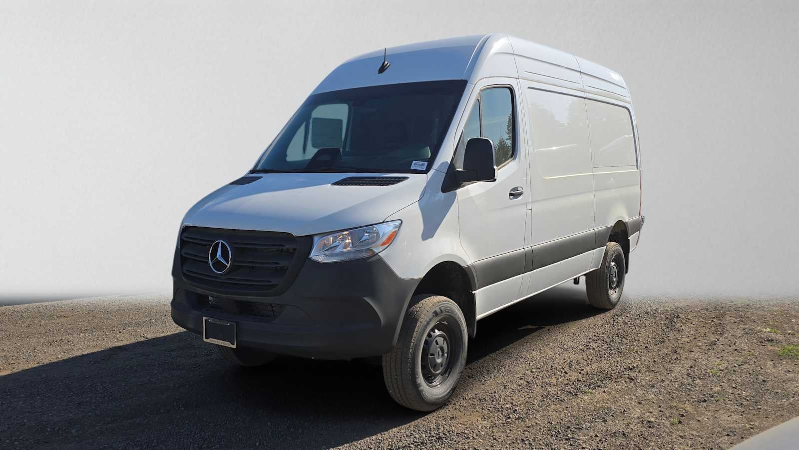 2025 Mercedes-Benz Sprinter Cargo Van 2500 Standard Roof I4 Diesel HO 144 AWD