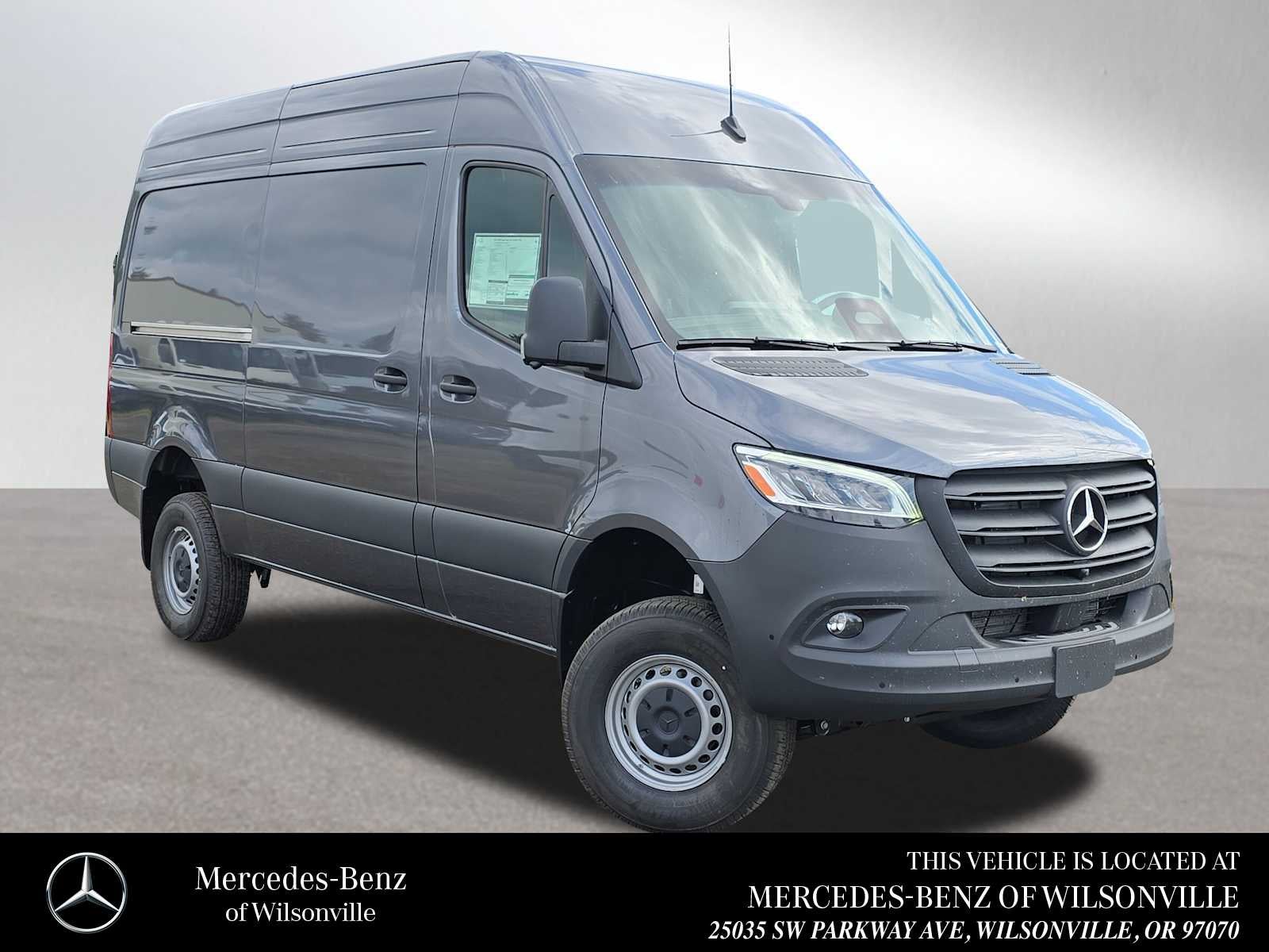 2026 Mercedes-Benz Sprinter 2500 Standard Roof I4 Diesel HO 144 AWD