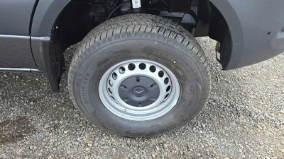 2026 Mercedes-Benz Sprinter 2500 Standard Roof I4 Diesel HO 144 AWD