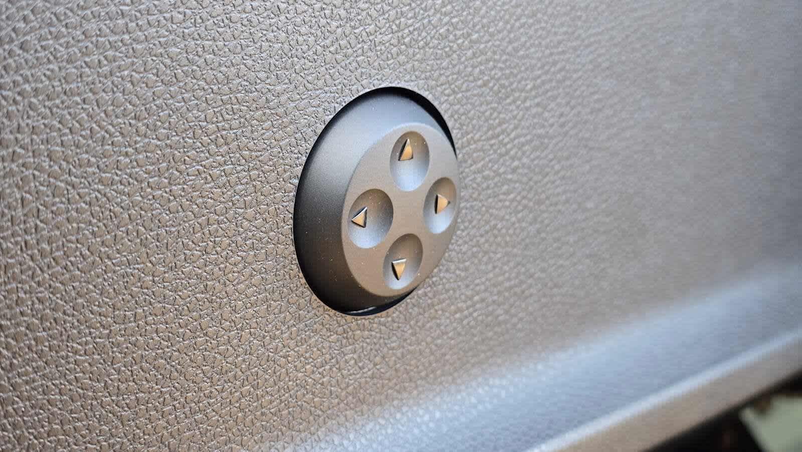 2026 Mercedes-Benz Sprinter 2500 Standard Roof I4 Diesel HO 144" AWD