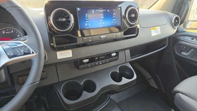 2026 Mercedes-Benz Sprinter 2500 Standard Roof I4 Diesel HO 144" AWD