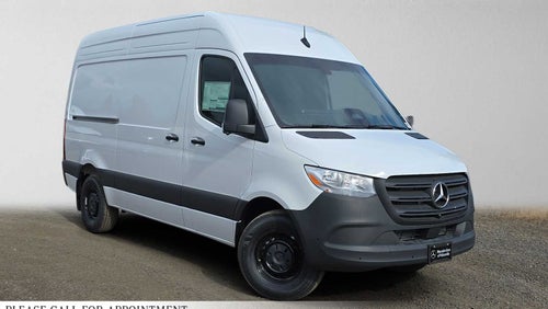 2026 Mercedes-Benz Sprinter 2500 Standard Roof I4 Diesel HO 144 AWD
