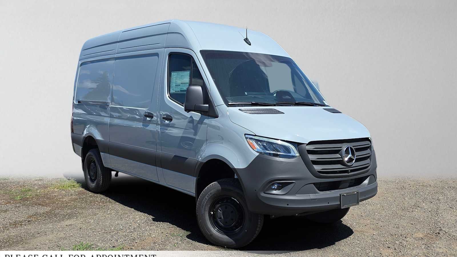 2026 Mercedes-Benz Sprinter 2500 Standard Roof I4 Diesel HO 144 AWD