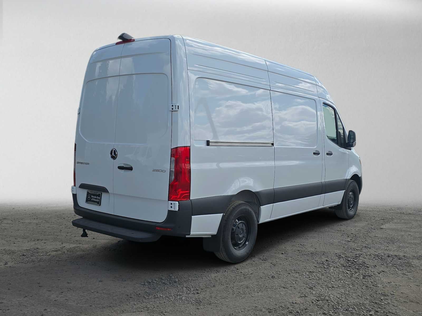 2026 Mercedes-Benz Sprinter 2500 Standard Roof I4 Diesel HO 144 AWD