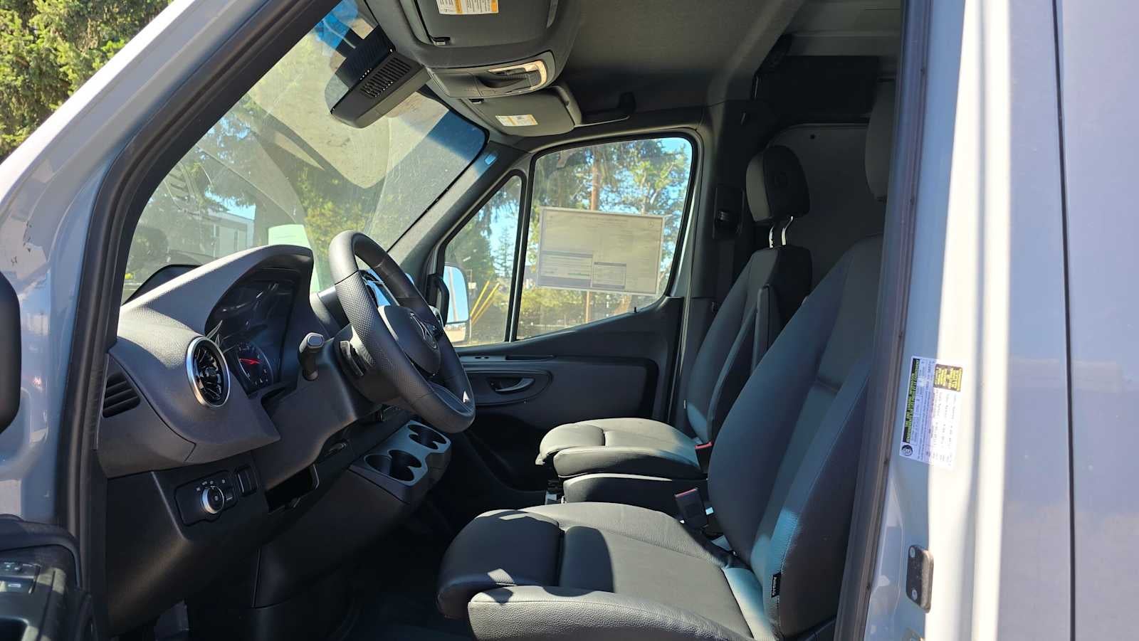 2025 Mercedes-Benz Sprinter Cargo Van 2500 Standard Roof I4 Diesel HO 144 AWD