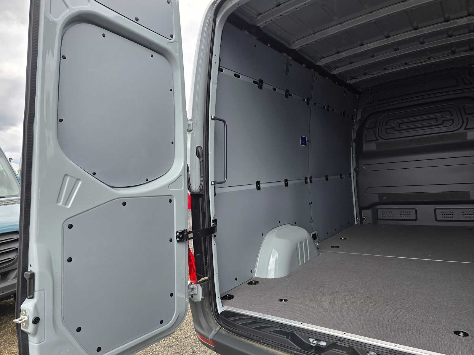 2025 Mercedes-Benz Sprinter Cargo Van 2500 Standard Roof I4 Diesel HO 144 AWD