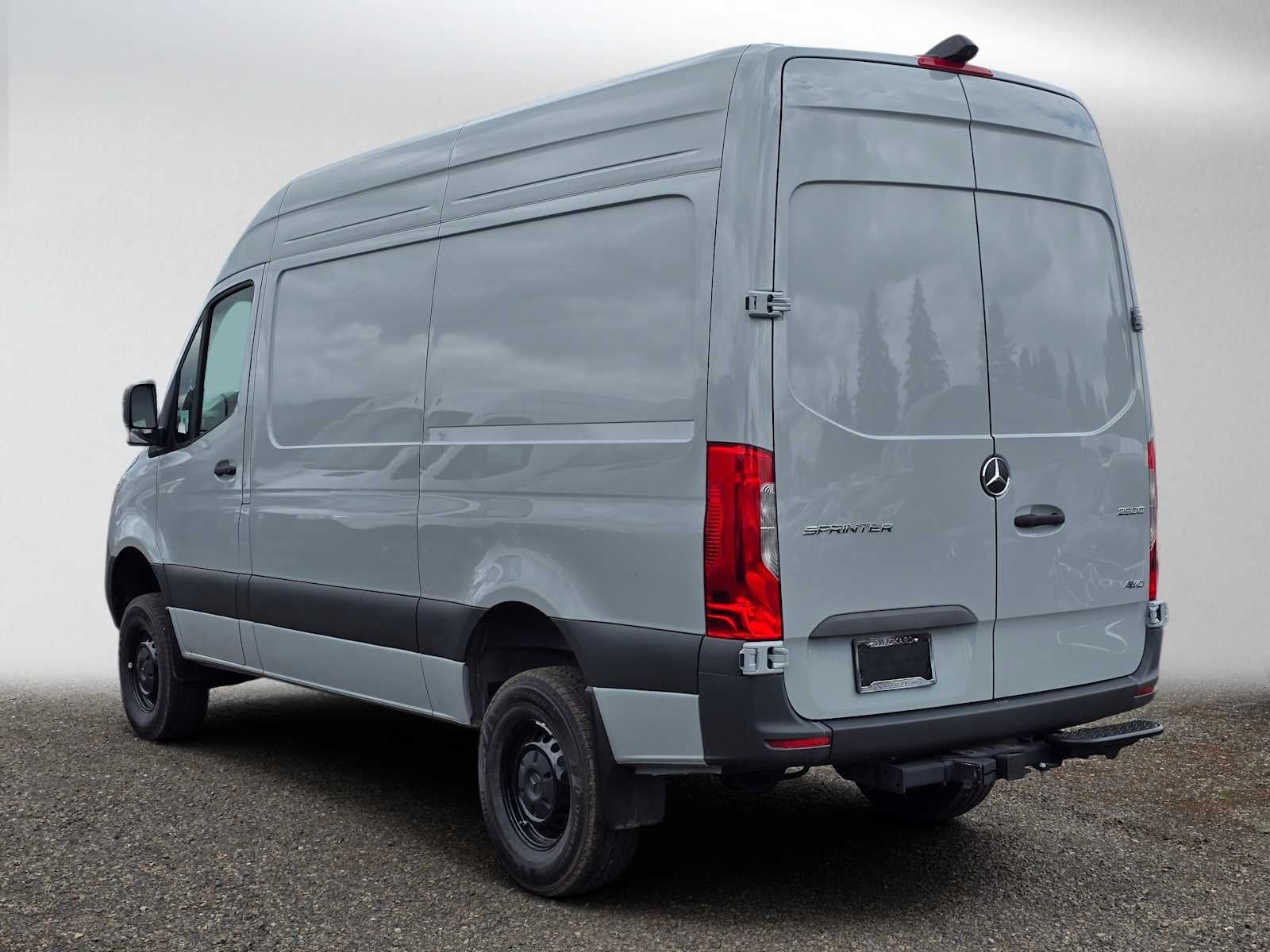 2025 Mercedes-Benz Sprinter Cargo Van 2500 Standard Roof I4 Diesel HO 144 AWD