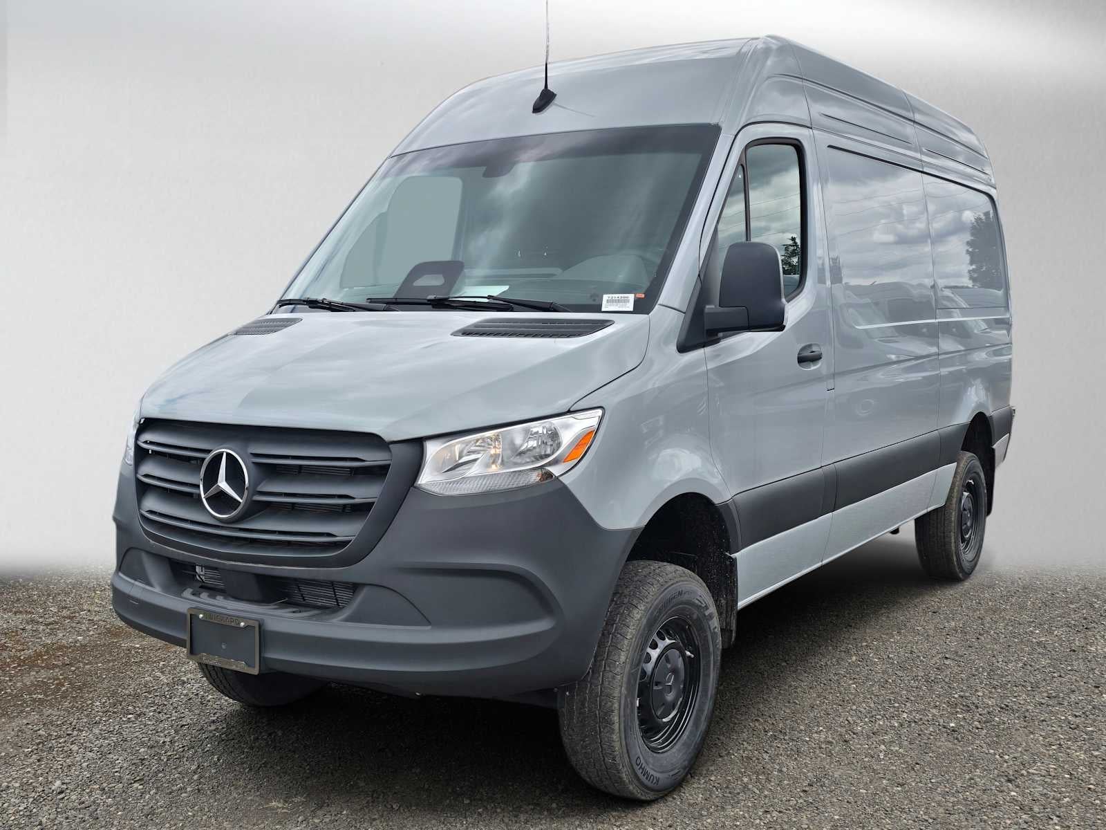2025 Mercedes-Benz Sprinter Cargo Van 2500 Standard Roof I4 Diesel HO 144 AWD