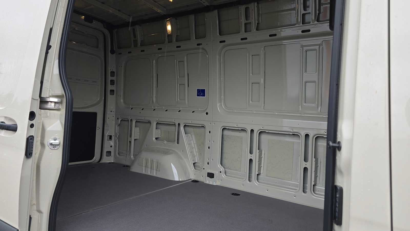 2025 Mercedes-Benz Sprinter Cargo Van 2500 Standard Roof I4 Diesel HO 144" AWD